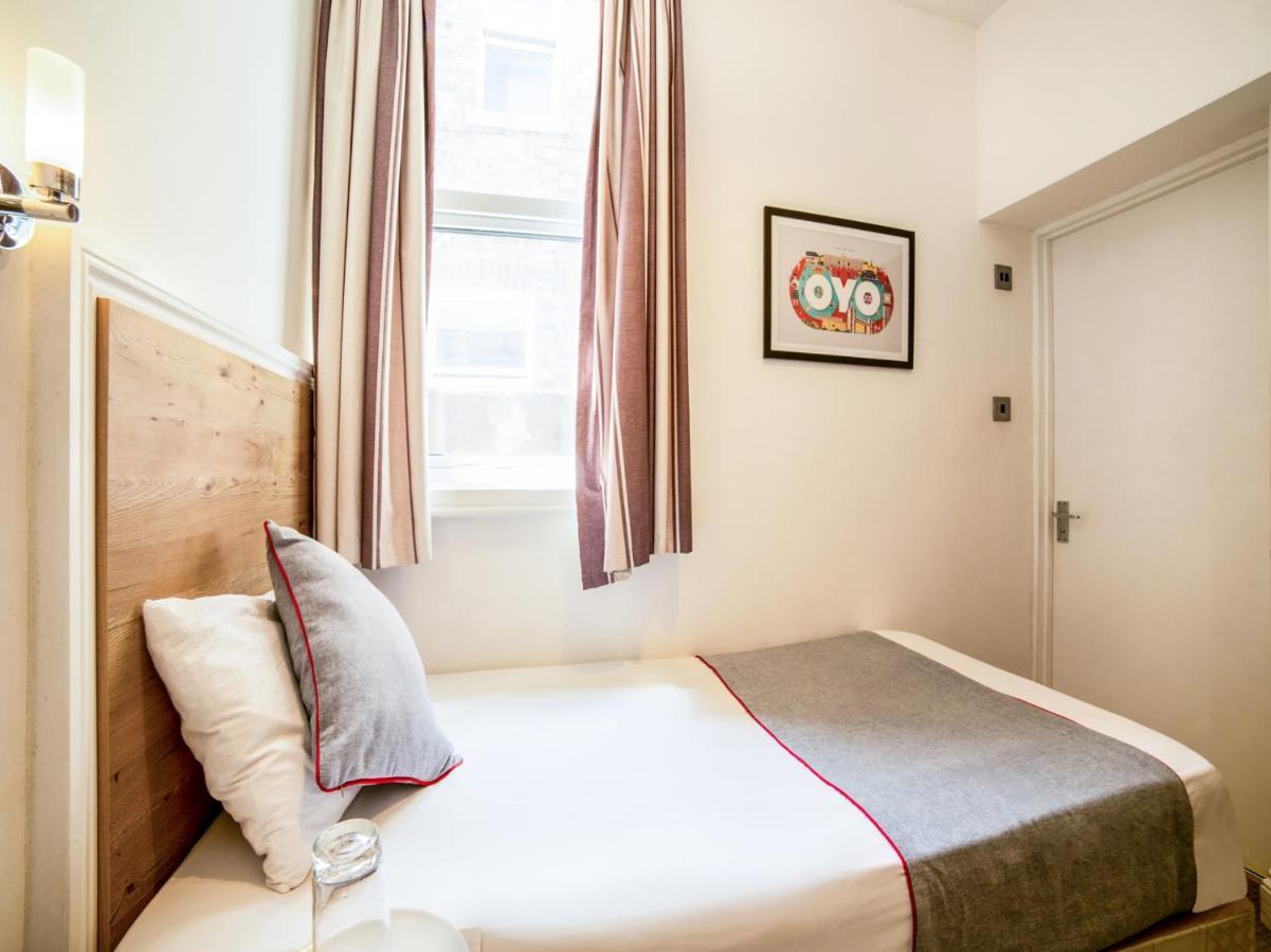 Oyo Tamtam Acton Hotel 伦敦 外观 照片